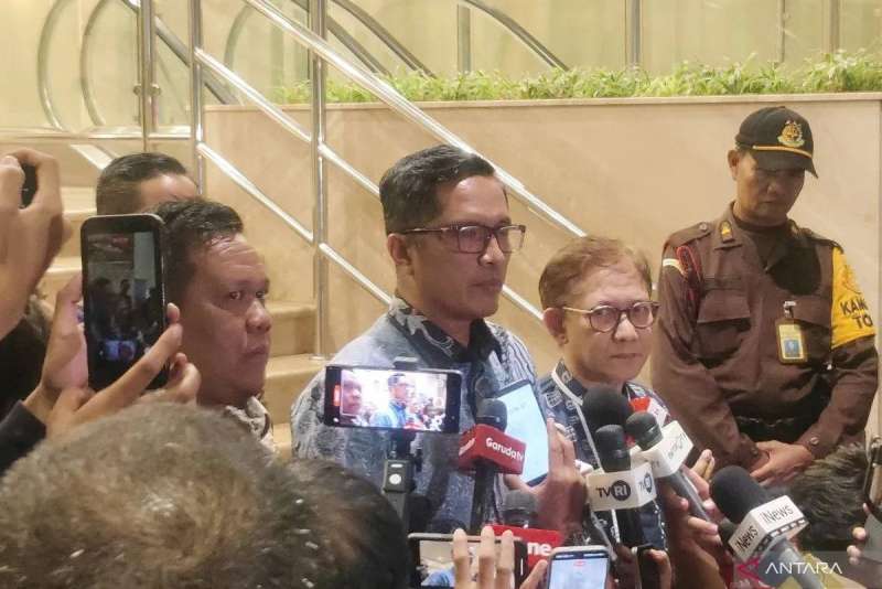 Mantan Jubir KPK Febri Diansyah jadi pengacara mantan Jampidsus  Febrie Adriansyah