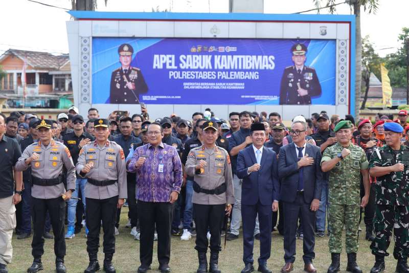 Dari Ojol hingga Buruh, Ribuan Elemen Masyarakat Deklarasikan Sabuk Kamtibmas Palembang