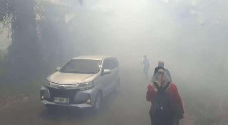 Karhutla Kotawaringin Timur capai 285 hektare, kota Sampit diselimuti kabut asap