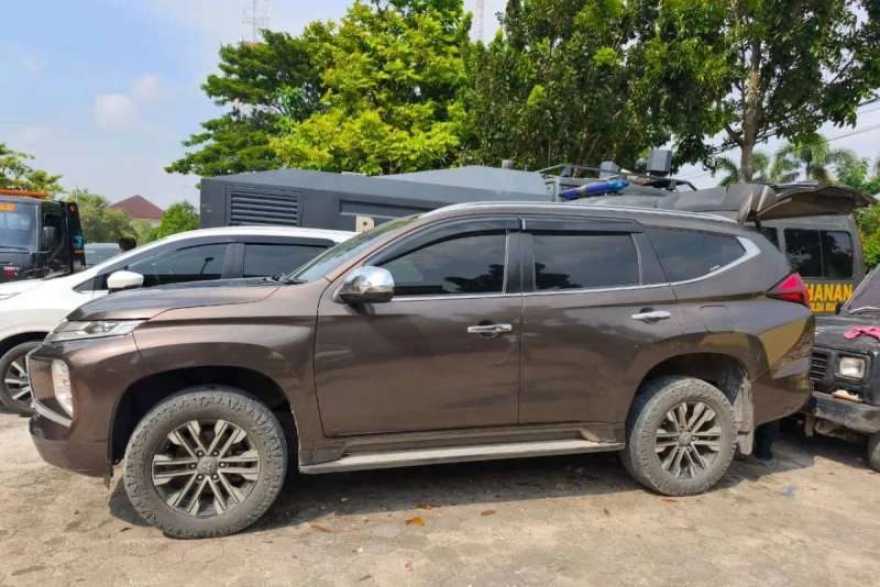 KPK sita Pajero Sport istri kedua Bupati Kuansing