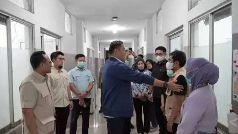 707 siswa dan guru di Semarang keracunan MBG, begini kata Sudaryono