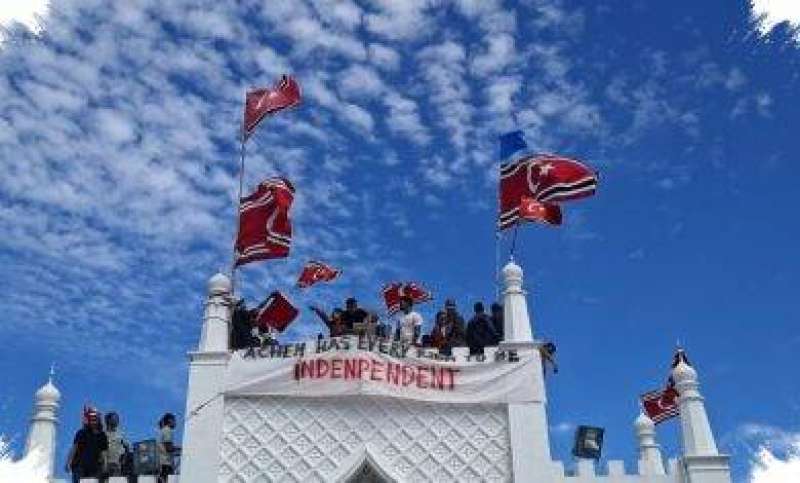 Kapolri pastikan situasi Aceh terkendali usai kericuhan pengibaran bendera Bulan Bintang