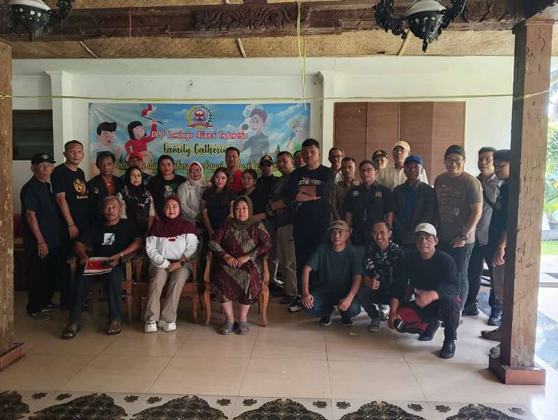Acara DPP Lembaga Aliansi Indonesia menggelar Family Gathering di Megamendung