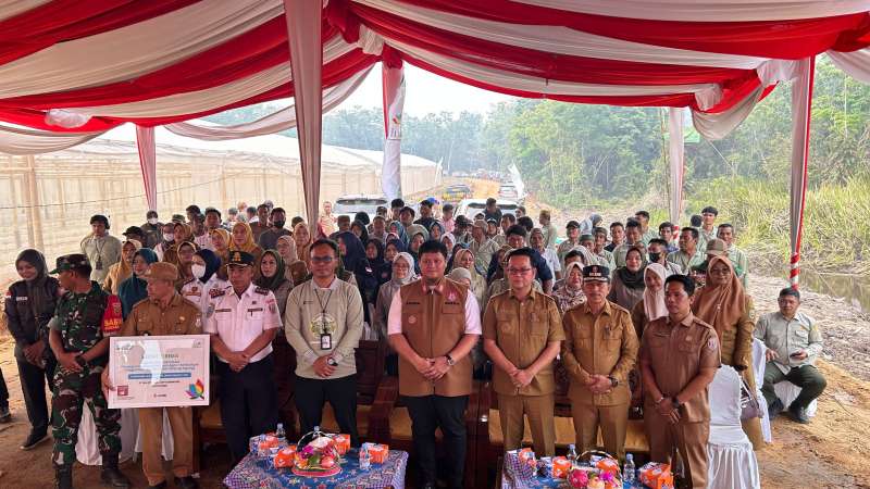 PLN UIP Sumbagsel Bersama Pemkab Banyuasin Resmikan Program "SINAR BOHLAM" untuk Dorong Kesejahteraan Petani Melon