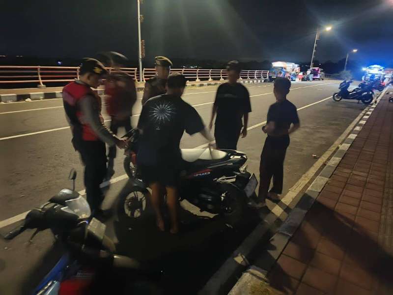 Patroli Malam Sasar PKB Klungkung, Samapta Antisipasi Balap Liar.