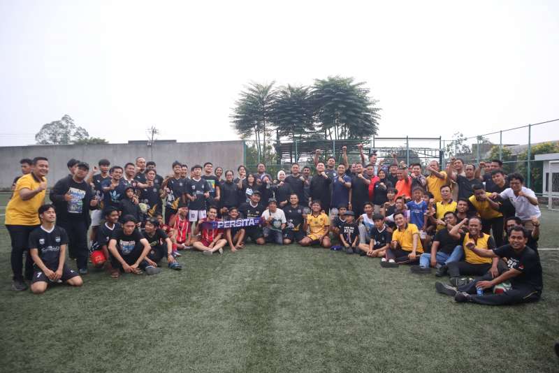 Kegiatan Duta Persahabatan Supporter Fun Football Wilkum Polres Tangerang Selatan 