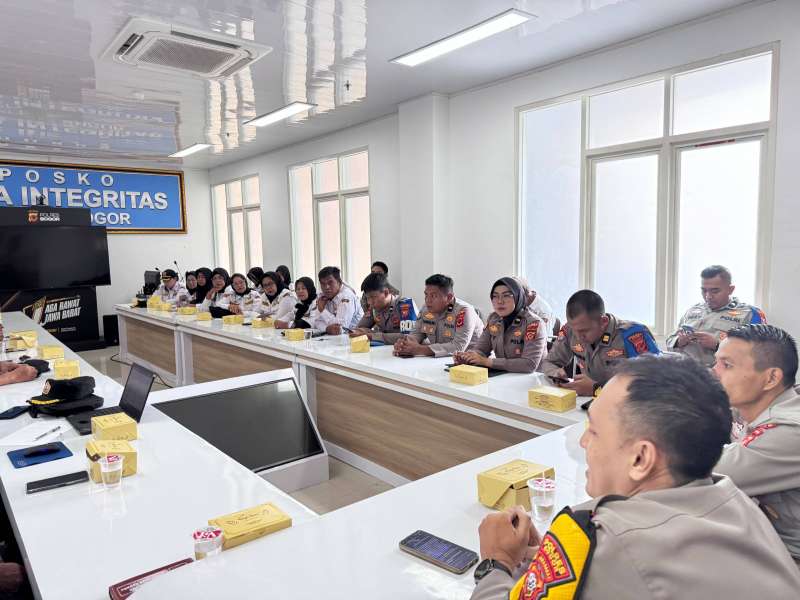 Sampaikan Aspirasi Masyarakat, Polres Bogor Gelar Jum'at Curhat 