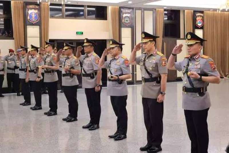 Kapolri Suyudi Ario Seto pimpin sertijab Irwasum dan 4 Kapolda