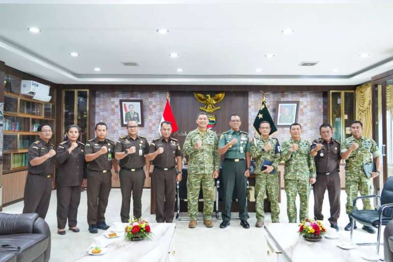 Tim JaksaAgung Muda Pidana Militer  Audiensi dengan Pangdam I/BB di Medan