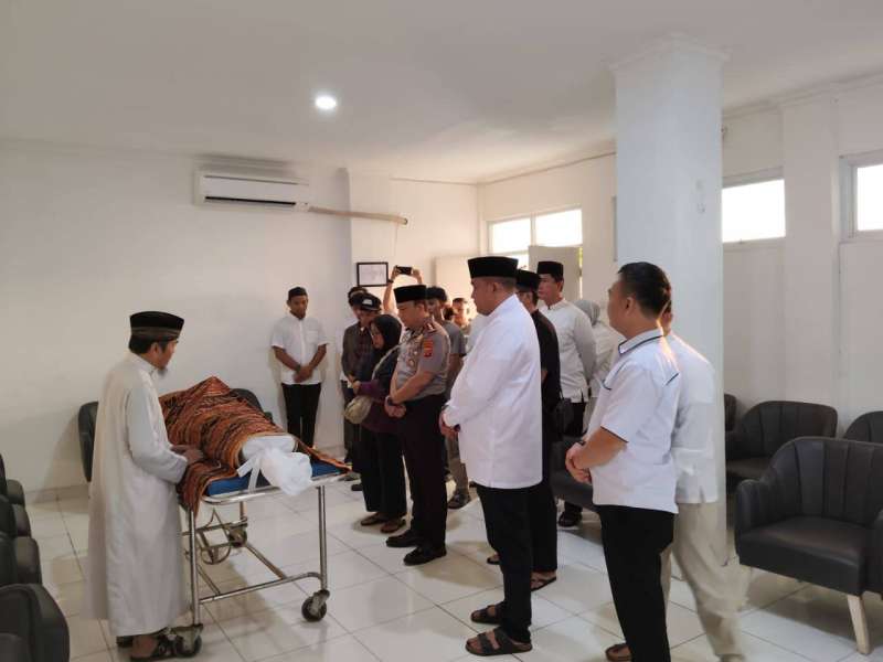 Polres Bogor Terus Dalami Kasus Meninggalnya Seorang Remaja di Sukaraja, Kapolres Dan Bupati Bogor Sambangi Keluarga Korban 