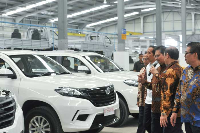 Sebut Kualitasnya Cukup Baik, Presiden Jokowi: ‘Feeling’ Saya Esemka Laku Keras
