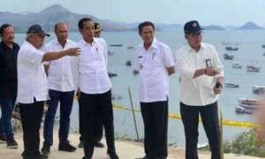 Presiden Jokowi Tinjau Proyek Pelabuhan Terpadu di Labuan Bajo