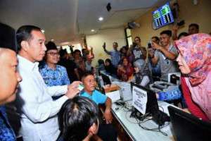 Sidak Pelayanan di RSUD Subang, Presiden Jokowi: Masyarakat Memanfaatkan Kartu BPJS Kesehatan