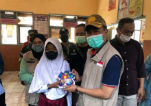 Sekda Kabupaten Sukabumi Monitor Langsung Vaksinasi Covid-19 di Kecamatan Cicantayan