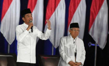 Survei LSI: Kepuasan Terhadap Kinerja Jokowi Tinggi Tapi Trennya Menurun