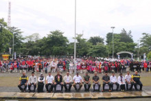 57 Grup Drum Band Dilepas Bupati Sukabumi Di Alun-Alun Palabuhanratu