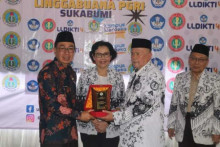 Launching Universitas Linggabuana Pgri Sukabumi, -membangun Sdm Unggul Dan Berdayasaing-