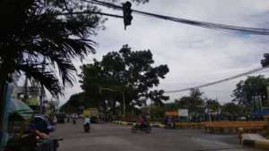 Lampu Lalu Lintas Tak Berfungsi, Simpang Empat Pasar Gumawang Rawan Kecelakaan