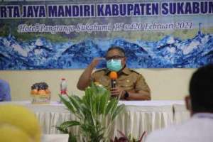 Bupati Marwan " Layanan Air Bersih Harus Baik, Efisien Dan Efektif"