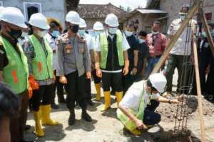 Pulihkan Ekonomi Masyarakat, Bupati OKU Timur Siapkan Program BSPS