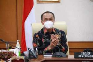 Dua Tahun Revolusi Kertas Putih, Dukcapil Hemat Rp900 Miliar dan Warga Bisa Cetak Dokumen Mandiri