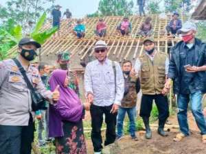 Program Pemberdayaan Sosial, Rumah Tidak Layak Huni Desa Sirnasari Direalisasikan