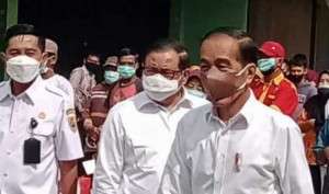 Awali Kunker di Jawa Tengah, Presiden Jokowi Bagikan BLT ke Pasar Gemolong Sragen