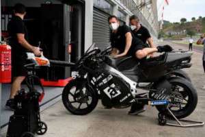 MotoGP Mandalika: Kru Mulai Tes Mesin Motor