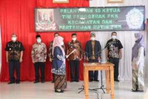 Lantik 13 Ketua TP PKK Kecamatan, Bupati Sukabumi Minta Terus Berinovasi Dan Promosi Potensi Daerah