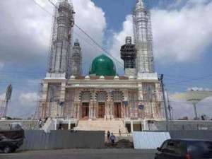 Dibalik Polemik Masjid Agung Karanganyar di OTT KPK, Berawal Dari Pengerjaan Molor, Vendor di Protes Hingga Kontraktor Dibilang Lacur Gagal Kesepakatan. Pemkab Sempat Ketar Ketir