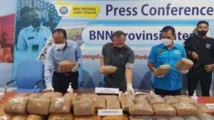 BNN Jateng Gagalkan Transaksi Ganja 50 Kg di SPBU Muntilan