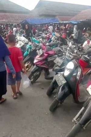 Ekonomi Masyarakat Belinyu Masih Normal, Pasar Ramai Pengunjung