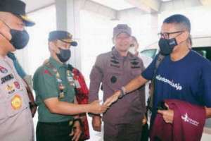 Danrem 045/Gaya Sambut Kedatangan Menparekraf RI di VIP Bandara Depati Amir Pangkalpinang