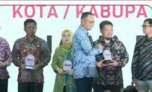 Sukses Susun Masterplan, PEMKAB. Sukabumi Raih Penghargaan Smart City 2022