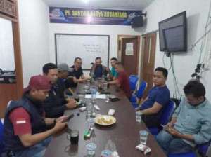 Kunjungan Silahturahim DPC PWRI Kab. Sukabumi Ke Kediaman Kabid. SMP Disdik Kab. Sukabumi