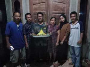 Selamat Hari Ulang Tahun Tulus Saputra yang ke 19 Tahun
