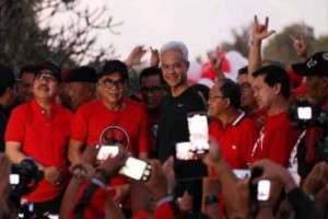 Ganjar Pranowo Hadiri Jalan Sehat di Bali