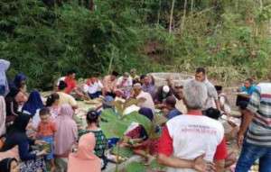 Akulturasi Budaya Islam dan Kejawen, Dusun Sendangwuni Bonagung Tanon Sragen Gelar Tradisi Ritual "Dekahan Deso" Atau Bersih Desa 