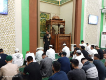 Ustad  Yurzan, Lc :  Keberkahan Sahur dalam Ramadhan 
