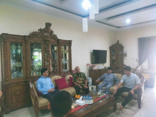 Ketum PB HMI Pusat dan Jajaran Silaturahmi ke kediaman Ansori Sabak di Lampura