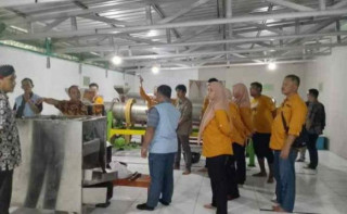 Dinas Kelautan dan Perikanan Sukabumi berkunjung ke Kabupaten Purworejo