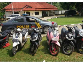 Polisi Tangkap 2 Penadah Motor Curian di Bogor