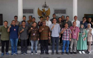 Bupati Sukabumi Bersama PT. Telkomsel Bahas Peningkatan Jaringan Untuk Mendukung Layanan Masyarakat