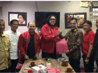 Silaturahmi Politik Tingkat Jawa Barat, Jaro Ade dan Ono Surono Bahas Ini