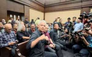 Sejumlah Elite PDIP Hadiri Sidang Hasto, Ada Panda Nababan hingga Ganjar Pranowo