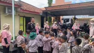 Polsek Nanggung Edukasi Sejak Dini Lewat Polisi Sahabat Anak.