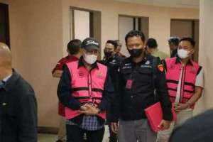 Resmi Tersangka, Bos Sritex Iwan Setiawan Ditahan Kejagung
