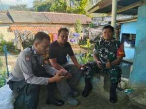 TNI-Polri, Polsek Cijeruk Laksanakan Sambang Warga di Desa Pasir Jaya.