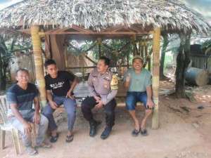 Bhabinkamtibmas Desa Cikuda Polsek Parung Panjang Sambang Warga dan Berikan Imbauan Kamtibmas.