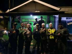 Bhabinkamtibmas Polsek Ciawi Intensifkan Sambang Pos Kamling, Wujudkan Lingkungan Aman.